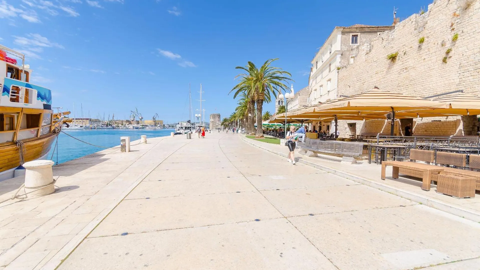 Apartment Irvin Trogir Croatia